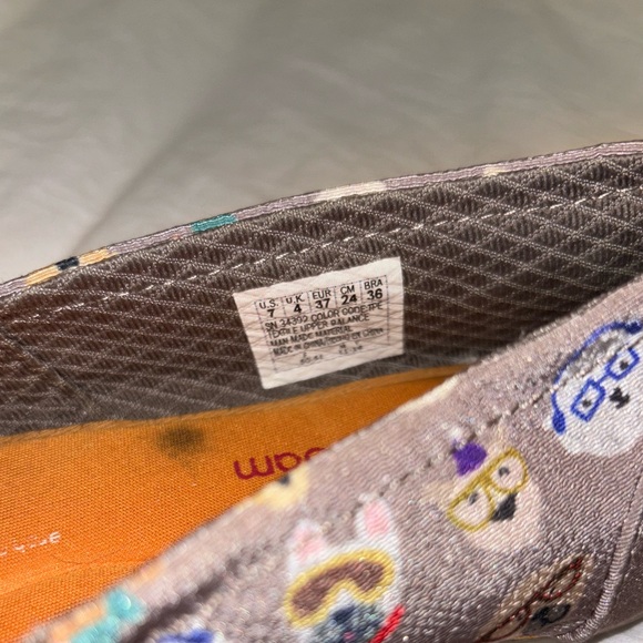 Skechers Bobs for Dogs Canvas Slip On Shoes with Dog Pattern Women’s Size 7 - Picture 5 of 6